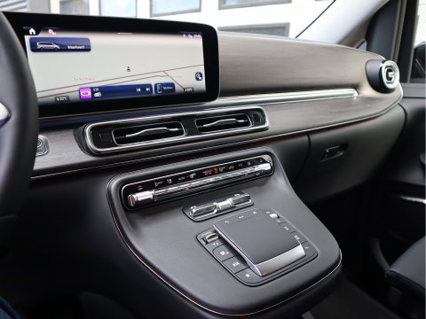 Mercedes-Benz EQV 300 L3 Extra lang - 7 Persoons - Avantgarde - Airmatic - AMG