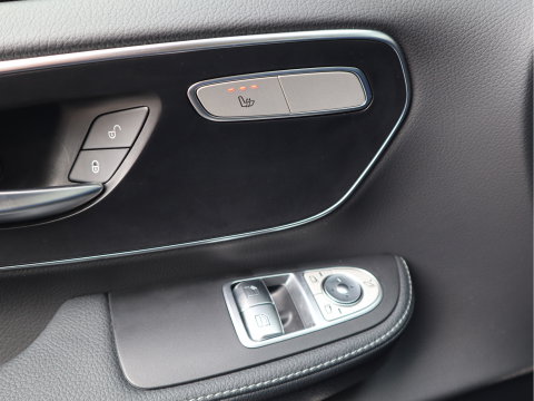 Mercedes-Benz EQV 300 L3 Extra lang - 7 Persoons - Avantgarde - Airmatic - AMG
