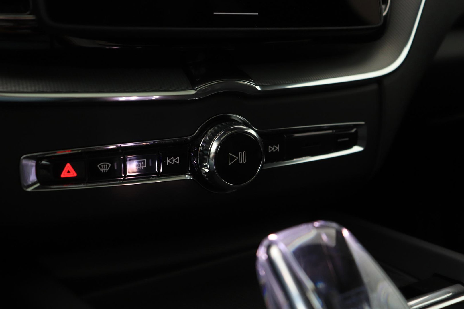 Volvo XC60 T6 Plus Black Edition | Harman/Kardon | Pilot Assist | Panoramadak | 360° Camera | Head-Up | Stoel+Stuurverwarming | 21 Inch