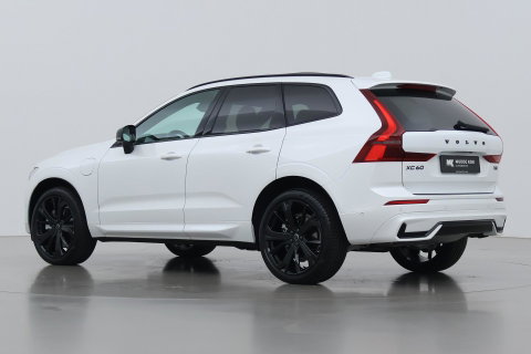 Volvo XC60 T6 Plus Black Edition | Harman/Kardon | Pilot Assist | Panoramadak | 360° Camera | Head-Up | Stoel+Stuurverwarming | 21 Inch