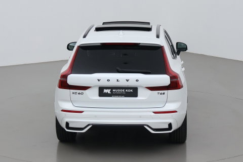 Volvo XC60 T6 Plus Black Edition | Harman/Kardon | Pilot Assist | Panoramadak | 360° Camera | Head-Up | Stoel+Stuurverwarming | 21 Inch