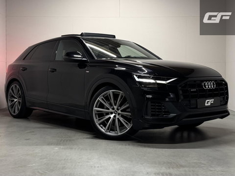 Audi Q8 55 TFSI e quattro S-line Pano Sfeer Luchtver. Trekh.