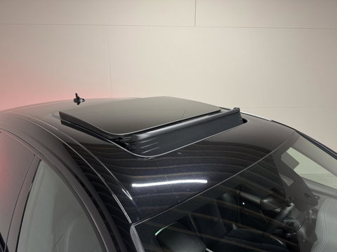 Audi Q8 55 TFSI e quattro S-line Pano Sfeer Luchtver. Trekh.