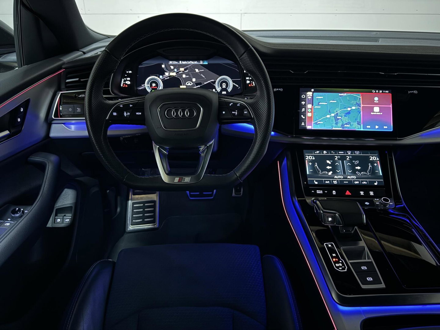 Audi Q8 55 TFSI e quattro S-line Pano Sfeer Luchtver. Trekh.