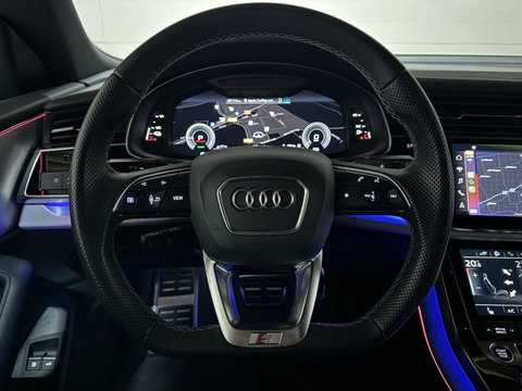 Audi Q8 55 TFSI e quattro S-line Pano Sfeer Luchtver. Trekh.