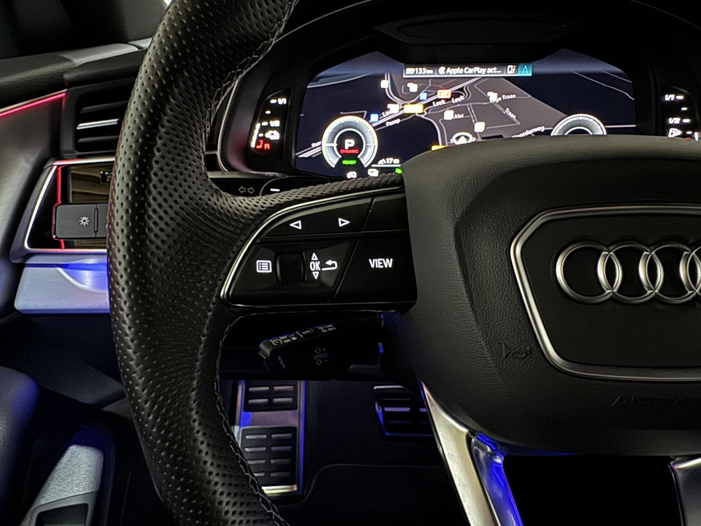 Audi Q8 55 TFSI e quattro S-line Pano Sfeer Luchtver. Trekh.