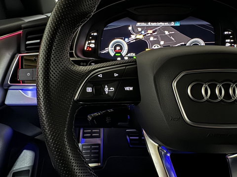 Audi Q8 55 TFSI e quattro S-line Pano Sfeer Luchtver. Trekh.