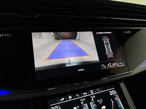 Audi Q8 55 TFSI e quattro S-line Pano Sfeer Luchtver. Trekh.
