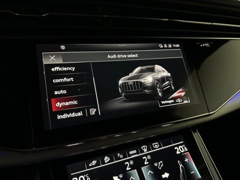 Audi Q8 55 TFSI e quattro S-line Pano Sfeer Luchtver. Trekh.