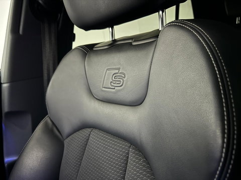 Audi Q8 55 TFSI e quattro S-line Pano Sfeer Luchtver. Trekh.