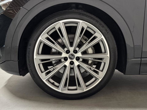Audi Q8 55 TFSI e quattro S-line Pano Sfeer Luchtver. Trekh.