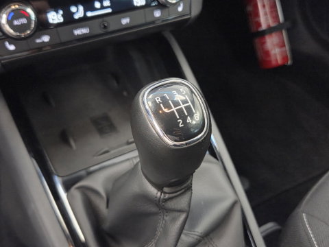Škoda Kamiq 1.0 TSI Ambition Full-led Navigatie 17'inch lmv
