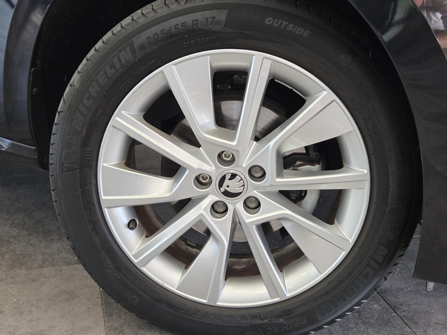 Škoda Kamiq 1.0 TSI Ambition Full-led Navigatie 17'inch lmv