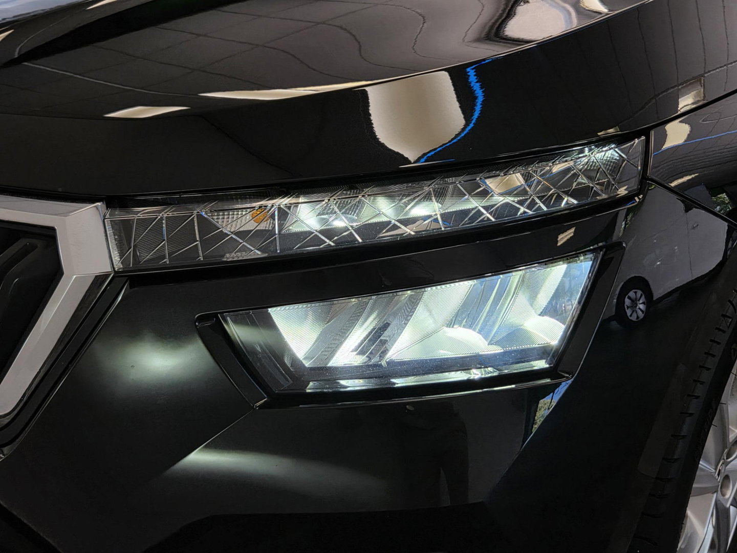 Škoda Kamiq 1.0 TSI Ambition Full-led Navigatie 17'inch lmv