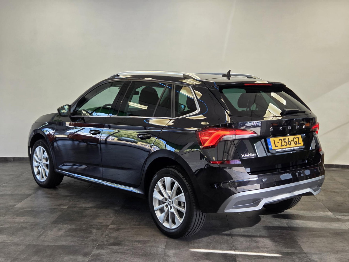 Škoda Kamiq 1.0 TSI Ambition Full-led Navigatie 17'inch lmv
