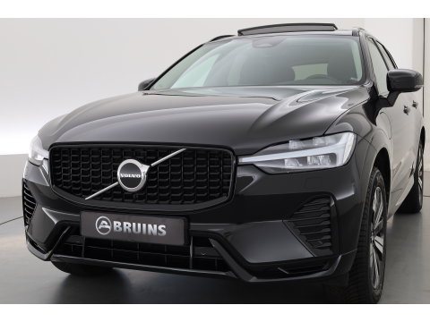 Volvo XC60 2.0 T6 Plug-in hybrid AWD Long Range Plus Dark | Rijklaar | Pano-dak | Trekhaak | 4x Stoel + Stuurverw. | voorruit.verw. | Google |