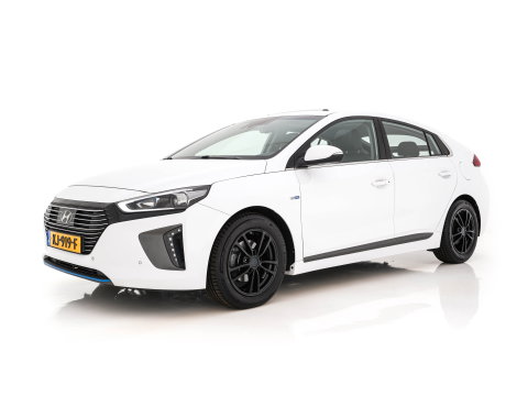 Hyundai IONIQ 1.6 GDi First Edition Aut. *PANO | LEATHER | XENON | ADAPTIVE-CRUISE | MEMORY-PACK | BLIND-SPOT | HEATED-COMFORTSEATS | NAVI-FULLMAP | CAMERA | KEYLESS | ECC | PDC | 15''ALU*