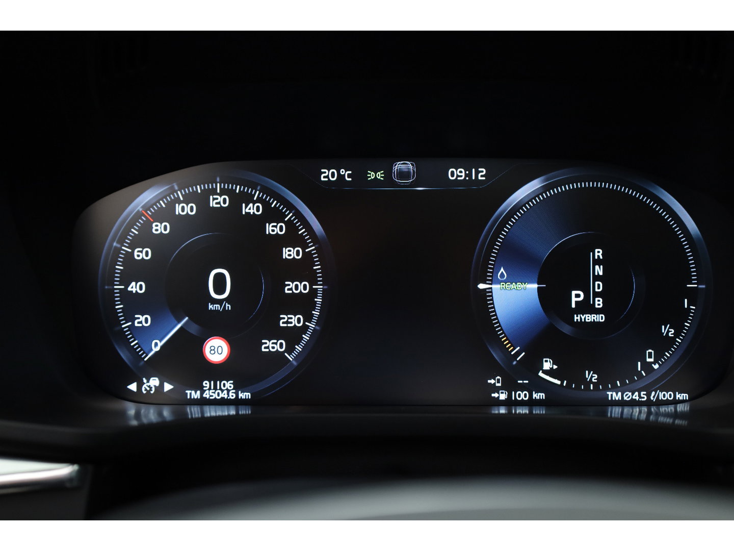 Volvo XC60 2.0 T8 Twin Engine AWD R-Design | Prijs Rijklaar | Vol | Luchtvering | Stoelventilatie | Trekhaak | 21 inch |