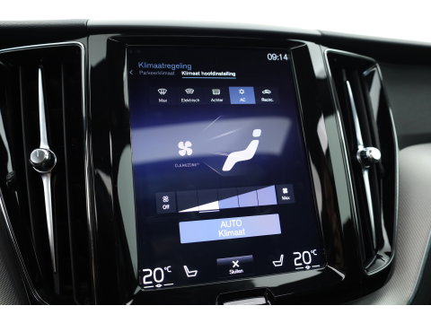 Volvo XC60 2.0 T8 Twin Engine AWD R-Design | Prijs Rijklaar | Vol | Luchtvering | Stoelventilatie | Trekhaak | 21 inch |