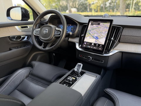 Volvo XC90 2.0 T8 Plug-in hybrid AWD Ultra Dark |Full Option|Pano|B&W|Massage/Ventilatie|Luchtvering|Trekhaak
