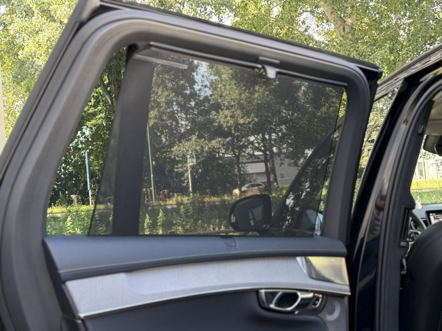 Volvo XC90 2.0 T8 Plug-in hybrid AWD Ultra Dark |Full Option|Pano|B&W|Massage/Ventilatie|Luchtvering|Trekhaak