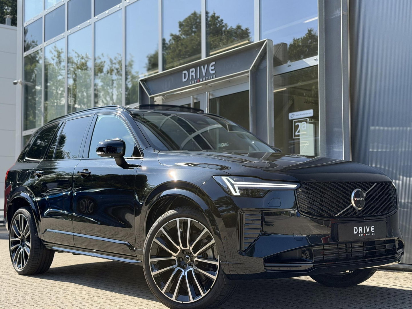 Volvo XC90 2.0 T8 Plug-in hybrid AWD Ultra Dark |Full Option|Pano|B&W|Massage/Ventilatie|Luchtvering|Trekhaak