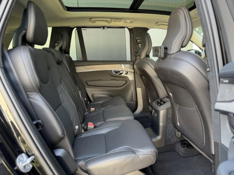 Volvo XC90 2.0 T8 Plug-in hybrid AWD Ultra Dark |Full Option|Pano|B&W|Massage/Ventilatie|Luchtvering|Trekhaak