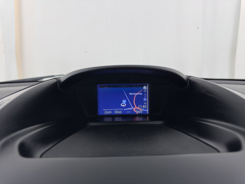 Ford Kuga 1.6 Titanium 4WD Aut. *LEATHER-FABRIC | XENON | HEATED-COMFORTSEATS | NAVI-FULLMAP | KEYLESS | CAMERA | PRIVACY-GLASS | ECC | PDC | CRUISE | 18''ALU | TOWBAR*