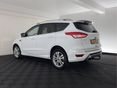 Ford Kuga 1.6 Titanium 4WD Aut. *LEATHER-FABRIC | XENON | HEATED-COMFORTSEATS | NAVI-FULLMAP | KEYLESS | CAMERA | PRIVACY-GLASS | ECC | PDC | CRUISE | 18''ALU | TOWBAR*