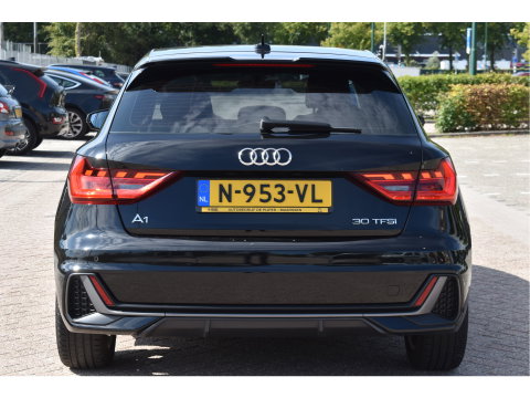 Audi A1 Sportback 30 TFSI Epic S-Line | Nav | Carplay | Stoelverwarming | Climate Contr | Cruise Contr | Virtual cockpit