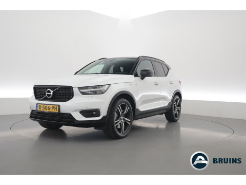 Volvo XC40 1.5 T5 Recharge R-Design | Prijs rijklaar | Trekhaak | Adap. cruise | Blis | Elek. Stoelen | Camera |