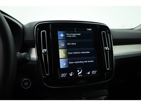 Volvo XC40 1.5 T5 Recharge R-Design | Prijs rijklaar | Trekhaak | Adap. cruise | Blis | Elek. Stoelen | Camera |
