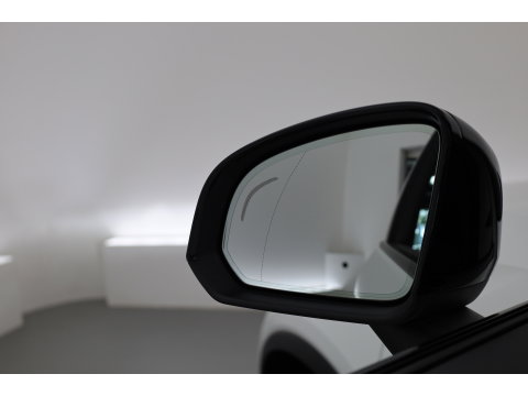 Volvo XC40 1.5 T5 Recharge R-Design | Prijs rijklaar | Trekhaak | Adap. cruise | Blis | Elek. Stoelen | Camera |