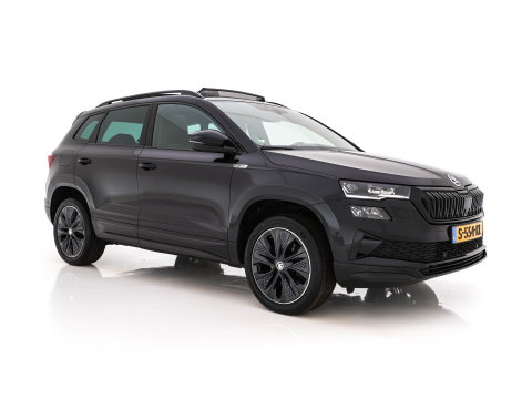 Škoda Karoq 1.5 TSI ACT Sportline Business (INCL-BTW) Aut. *PANO | DIGI-COCKPIT | FULL-LED | ADAPTIVE-CRUISE | HEATED-SPORTSEATS | TOPVIEW |  AMBIENTLIGHT | NAVI-FULLMAP | KEYLESS | DAB+ | TOWBAR | PRIVACYGLASS | 18''ALU*