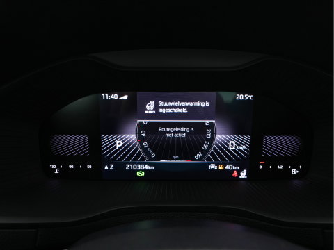 Škoda Karoq 1.5 TSI ACT Sportline Business (INCL-BTW) Aut. *PANO | DIGI-COCKPIT | FULL-LED | ADAPTIVE-CRUISE | HEATED-SPORTSEATS | TOPVIEW |  AMBIENTLIGHT | NAVI-FULLMAP | KEYLESS | DAB+ | TOWBAR | PRIVACYGLASS | 18''ALU*