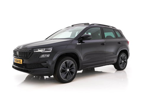 Škoda Karoq 1.5 TSI ACT Sportline Business (INCL-BTW) Aut. *PANO | DIGI-COCKPIT | FULL-LED | ADAPTIVE-CRUISE | HEATED-SPORTSEATS | TOPVIEW |  AMBIENTLIGHT | NAVI-FULLMAP | KEYLESS | DAB+ | TOWBAR | PRIVACYGLASS | 18''ALU*