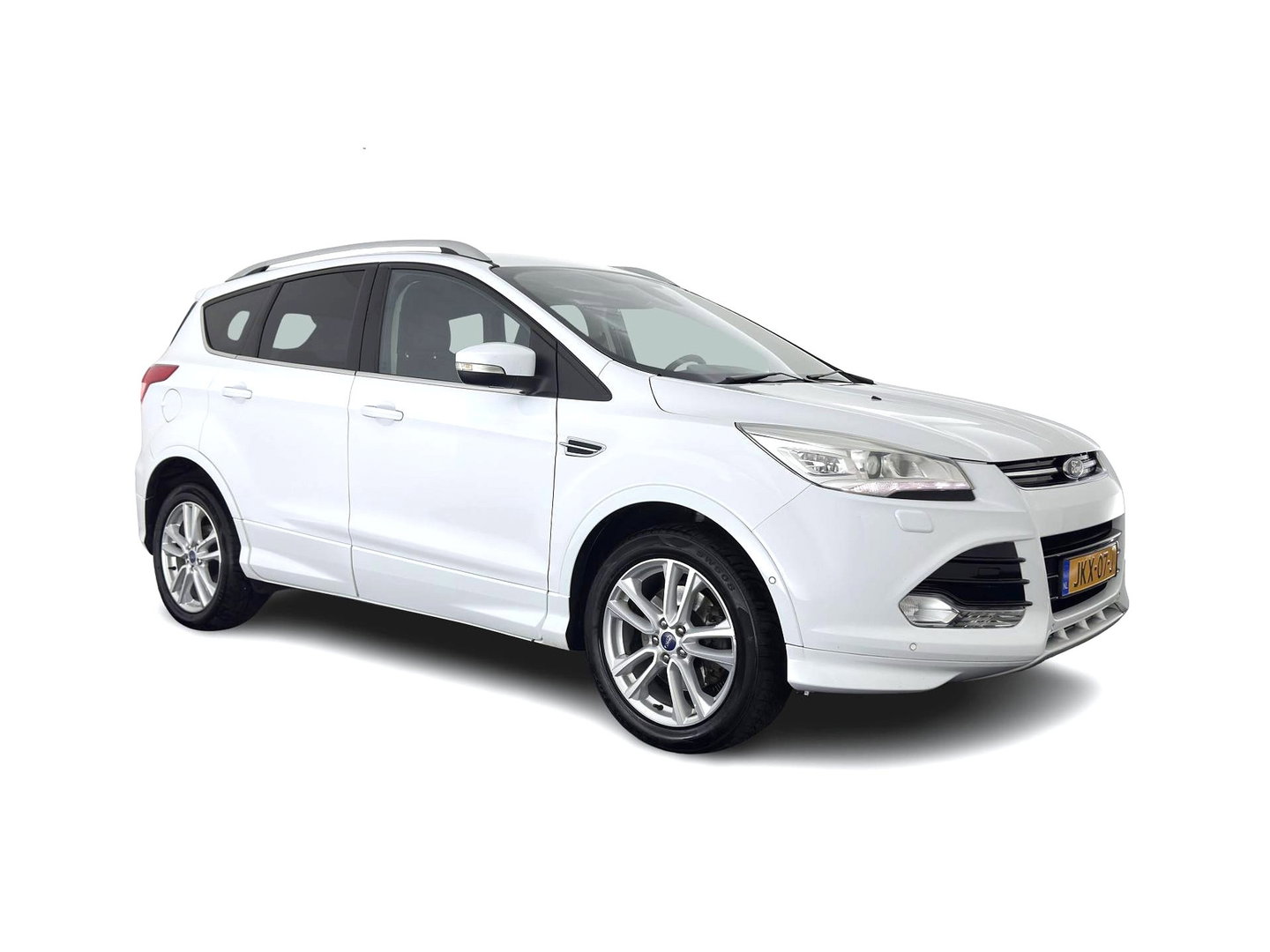 Ford Kuga 1.6 Titanium 4WD Aut. *LEATHER-FABRIC | XENON | HEATED-COMFORTSEATS | NAVI-FULLMAP | KEYLESS | CAMERA | PRIVACY-GLASS | ECC | PDC | CRUISE | 18''ALU | TOWBAR*