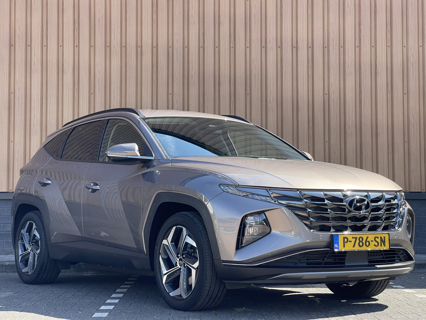 Hyundai Tucson 1.6 T-GDI PHEV Premium 4WD | Trekhaak | 360-Camera | Apple Carplay | Stoel Verkoeling | Stuur Verwarming |