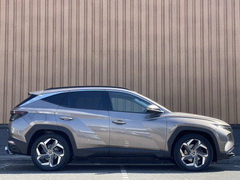 Hyundai Tucson 1.6 T-GDI PHEV Premium 4WD | Trekhaak | 360-Camera | Apple Carplay | Stoel Verkoeling | Stuur Verwarming |