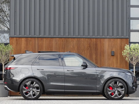 Land Rover Range Rover Sport P440e Dynamic SE / 23" Carbon / Meridian / Matrix / 2024 / 360°