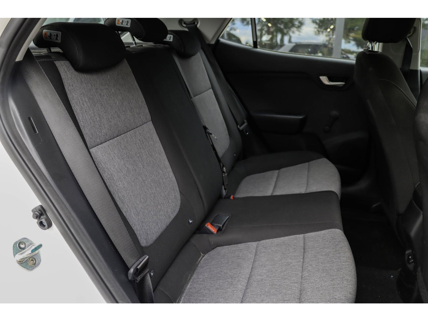 Kia Stonic 1.0 T-GDi DynamicLine | Camera | Navigatie | Trekhaak | Cruise Control