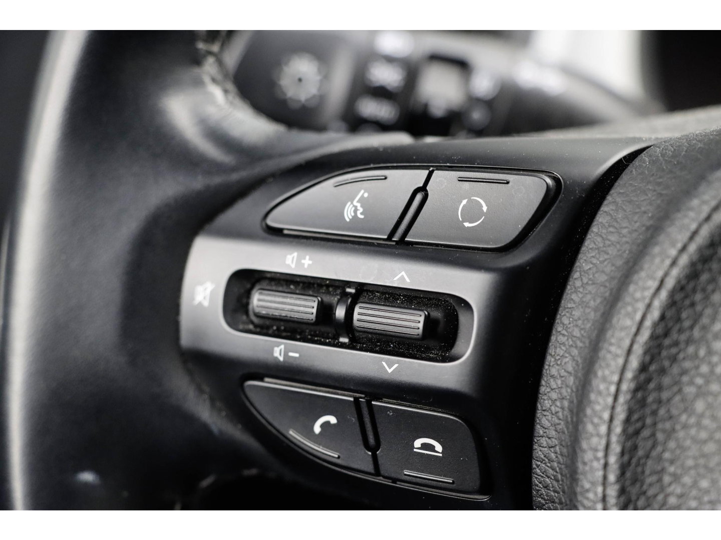 Kia Stonic 1.0 T-GDi DynamicLine | Camera | Navigatie | Trekhaak | Cruise Control