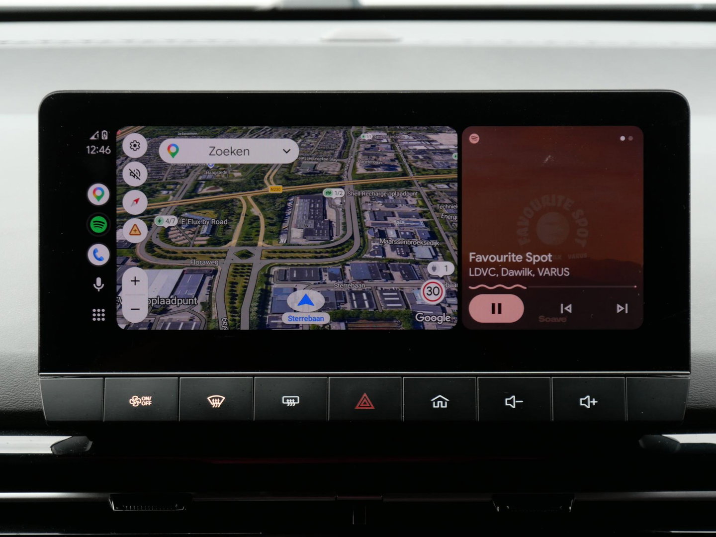 MG Mg4 electric 64kWh LONG RANGE/ NL-AUTO 1STE EIGENAAR/ SOH 95%