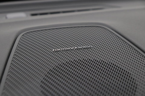 Volvo XC60 T6 Plus Black Edition | FACELIFT | Harman/Kardon | BLIS | 360° Camera | ACC | Pilot Assist | Stoel+Stuurverwarming
