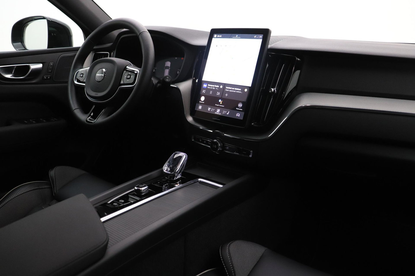 Volvo XC60 T6 Plus Black Edition | FACELIFT | Harman/Kardon | BLIS | 360° Camera | ACC | Pilot Assist | Stoel+Stuurverwarming