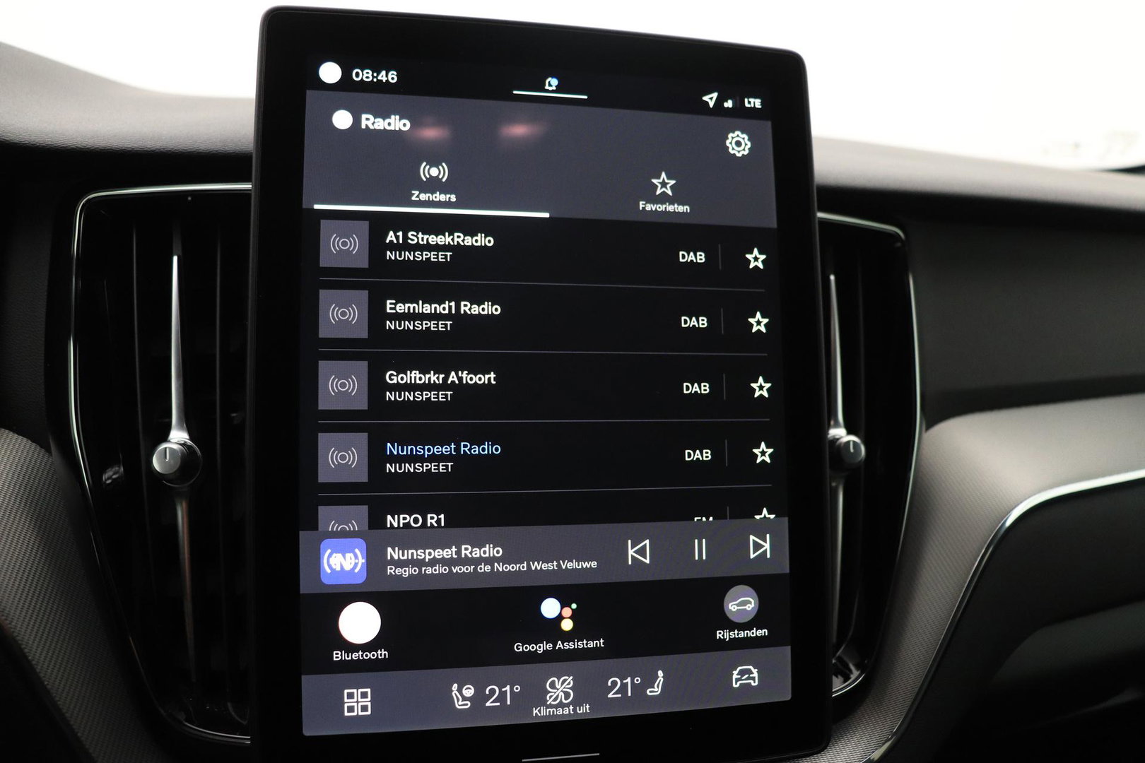 Volvo XC60 T6 Plus Black Edition | FACELIFT | Harman/Kardon | BLIS | 360° Camera | ACC | Pilot Assist | Stoel+Stuurverwarming