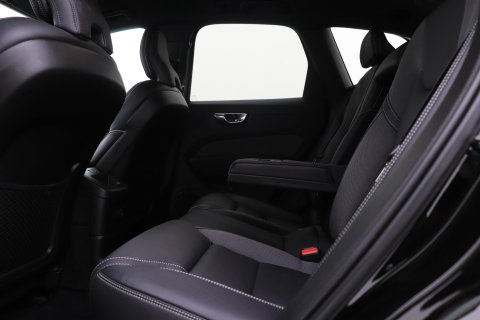 Volvo XC60 T6 Plus Black Edition | FACELIFT | Harman/Kardon | BLIS | 360° Camera | ACC | Pilot Assist | Stoel+Stuurverwarming