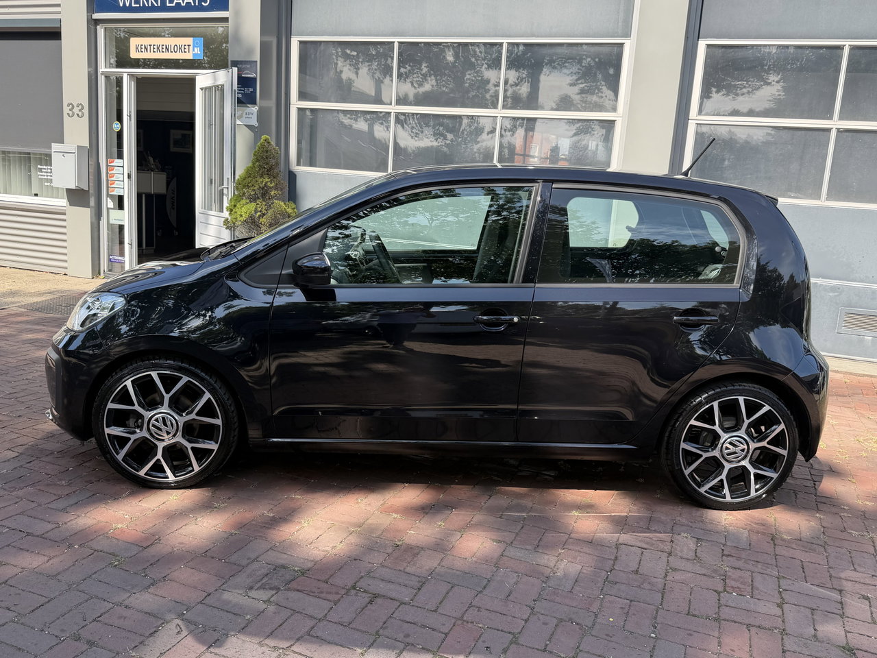 Volkswagen up!