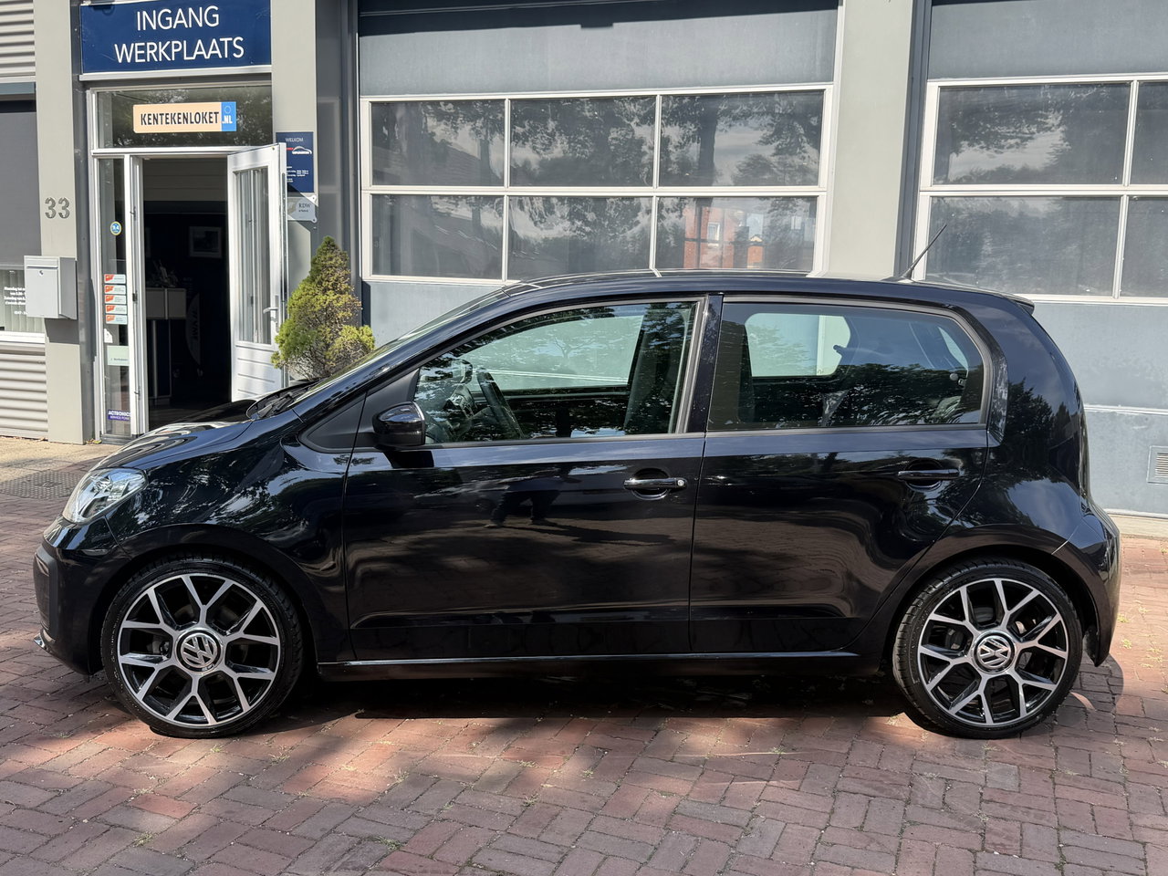 Volkswagen up!