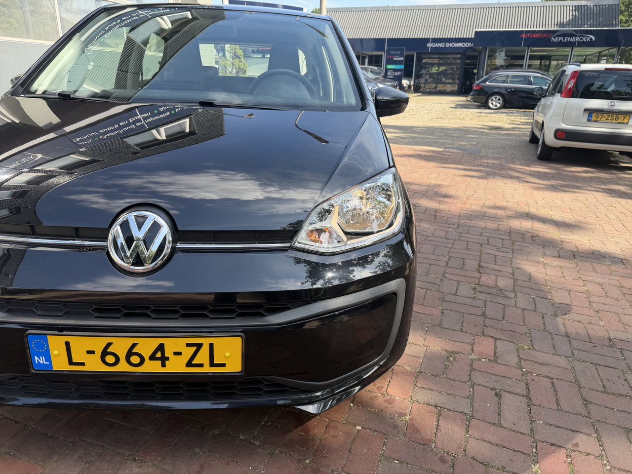 Volkswagen up!